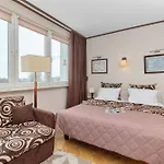 Apartamento Comfortable Studio With Balcony Located 600 M From The Beach By Rent Like *