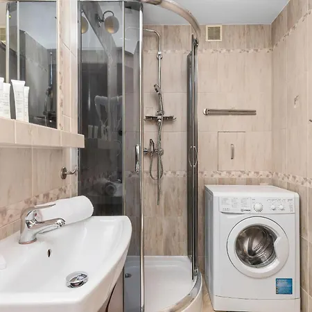 Apartment Comfortable Studio With Balcony Located 600 M From The Beach By Rent Like